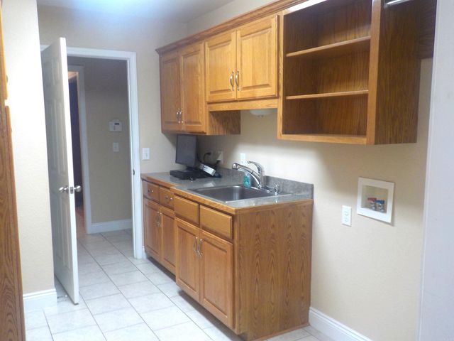 1411 Sydney Street, Searcy, AR 72143