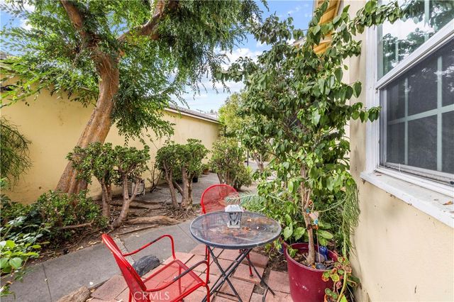527 E Maple, Glendale, CA 91205