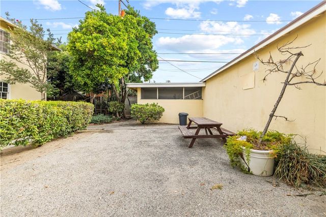 527 E Maple, Glendale, CA 91205