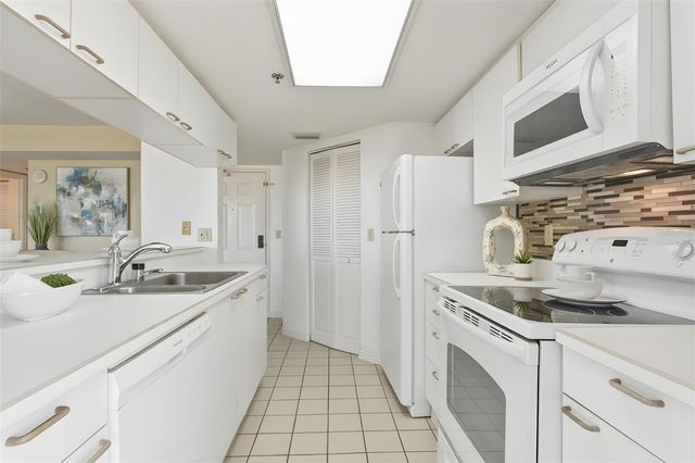 2917 S ATLANTIC AVENUE 1101, Daytona Beach Shores, FL 32118