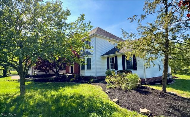 11379 Woodiebrook Road, Chardon, OH 44024