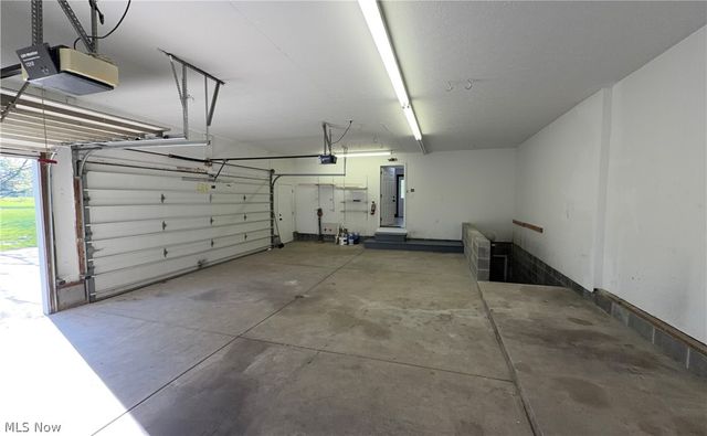 11379 Woodiebrook Road, Chardon, OH 44024
