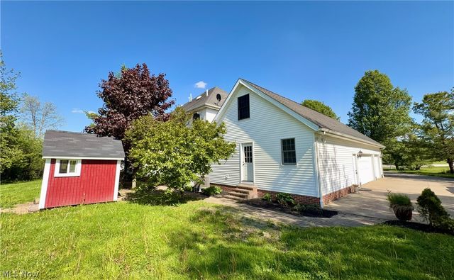 11379 Woodiebrook Road, Chardon, OH 44024