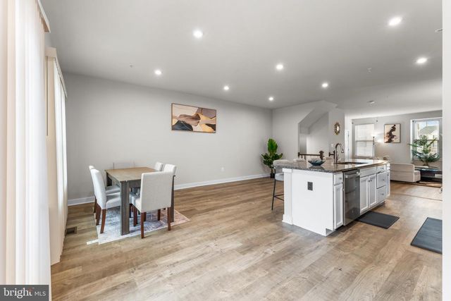 117 HAWLINGS RIVER RD, Laurel, MD 20708