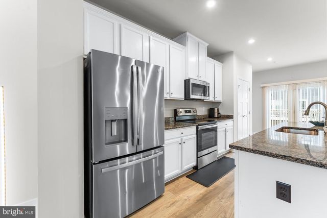 117 HAWLINGS RIVER RD, Laurel, MD 20708