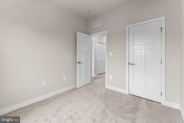 117 HAWLINGS RIVER RD, Laurel, MD 20708