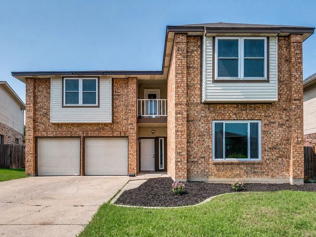 829 Foxridge Drive, Arlington, TX 76017