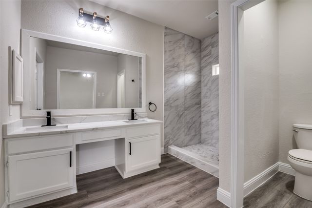 829 Foxridge Drive, Arlington, TX 76017