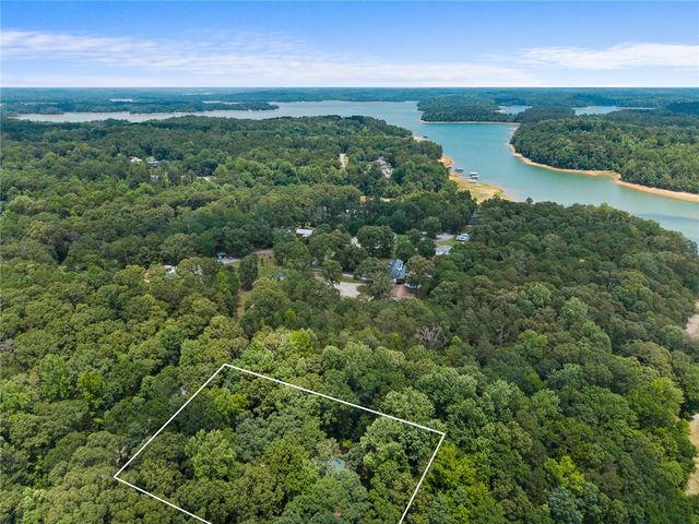 1029 White Pine Lane, Townville, SC 29689