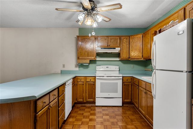 1029 White Pine Lane, Townville, SC 29689