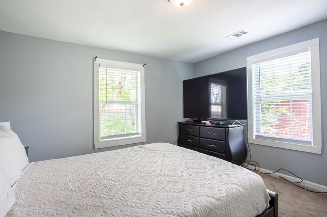 519 Taylor Street, Arlington, TX 76011