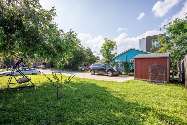519 Taylor Street, Arlington, TX 76011