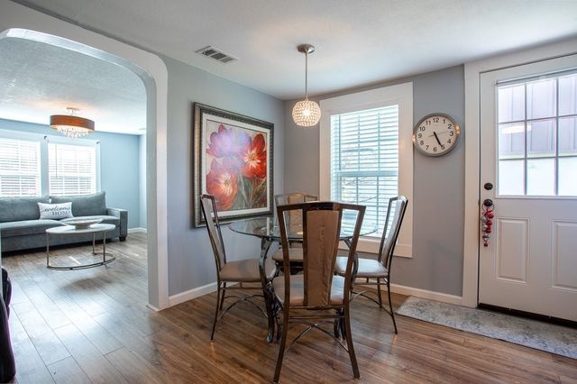 519 Taylor Street, Arlington, TX 76011