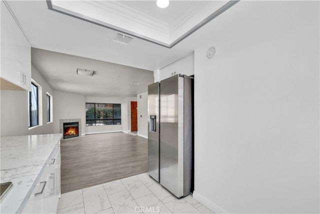 105 S Marguerita Avenue F, Alhambra, CA 91801