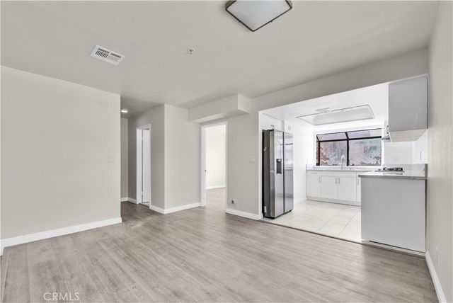 105 S Marguerita Avenue F, Alhambra, CA 91801