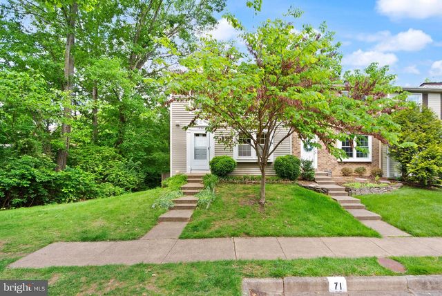 1694 SIERRA WOODS CT, Reston, VA 20194