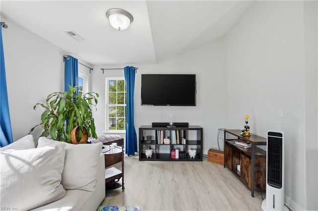 13341 Chesapeake PL, Carrollton, VA 23314