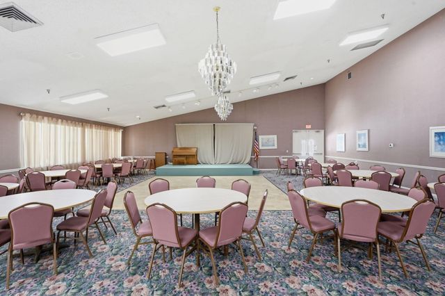 3146 Via Poinciana 307, Lake Worth, FL 33467