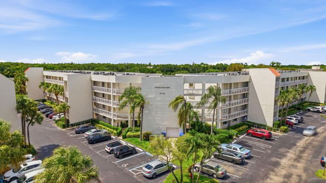 3146 Via Poinciana 307, Lake Worth, FL 33467