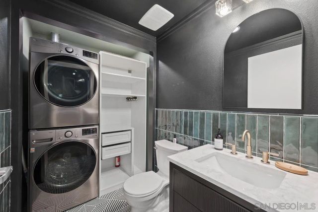 877 Island Avenue 312, San Diego, CA 92101