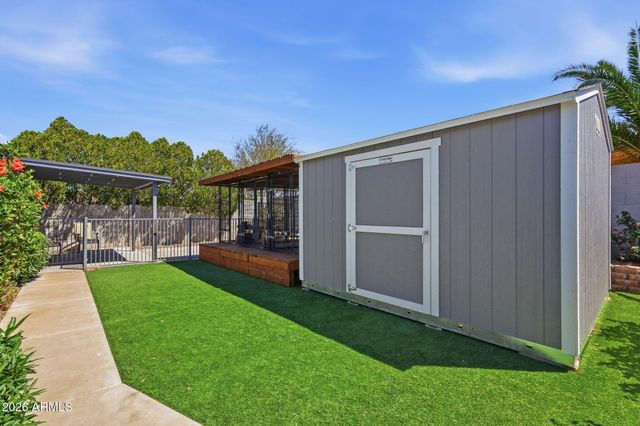 3607 W FIREHAWK Drive, Glendale, AZ 85308