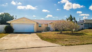 224 SE 3rd TER, Cape Coral, FL 33990