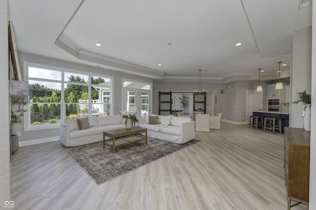7086 Yosemite Drive, Zionsville, IN 46077
