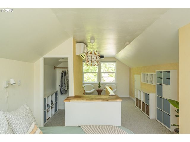 3004 Se 65TH Ave, Portland, OR 97206
