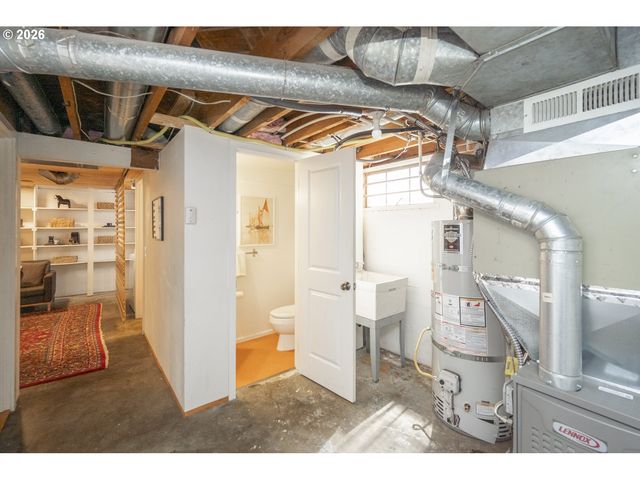 3004 Se 65TH Ave, Portland, OR 97206