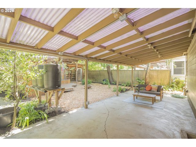 3004 Se 65TH Ave, Portland, OR 97206