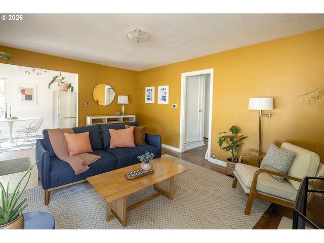 3004 Se 65TH Ave, Portland, OR 97206