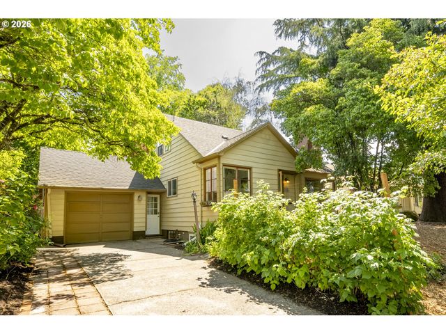 3004 Se 65TH Ave, Portland, OR 97206