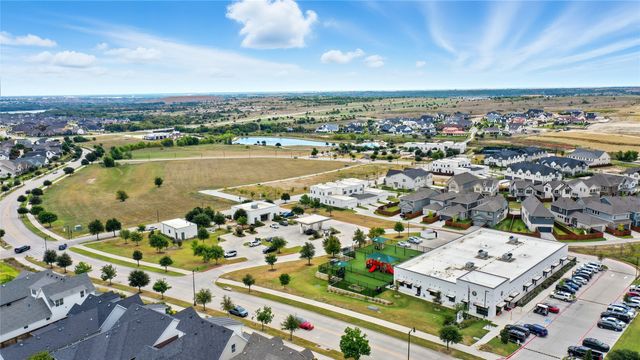 2353 Longspur Drive, Fort Worth, TX 76008