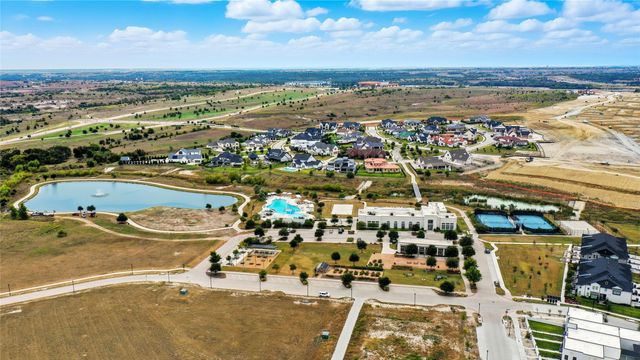 2353 Longspur Drive, Fort Worth, TX 76008