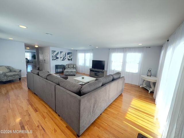 201 Arnold Avenue, Point Pleasant Beach, NJ 08742