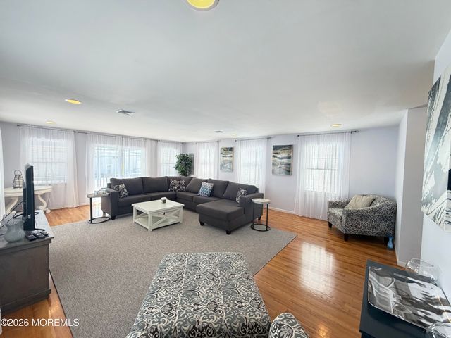201 Arnold Avenue, Point Pleasant Beach, NJ 08742
