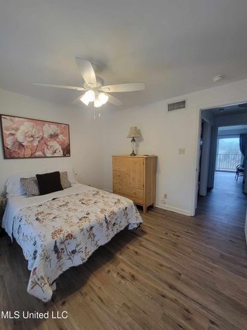 3230 Cumberland Road, 89, Ocean Springs, MS 39564