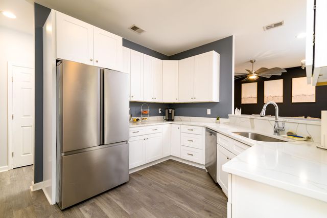 1050 Ben Road, Charleston, SC 29412