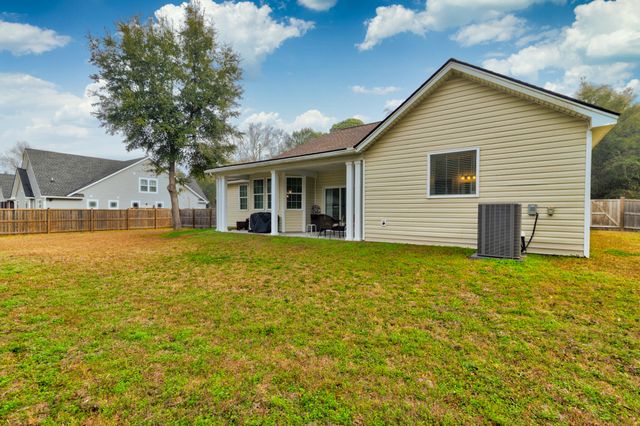 1050 Ben Road, Charleston, SC 29412