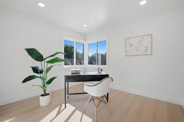 390 Lawndale Avenue, Campbell, CA 95008