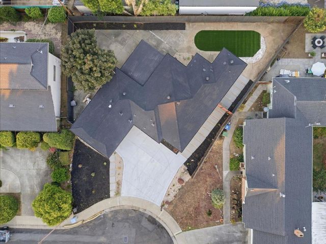 390 Lawndale Avenue, Campbell, CA 95008