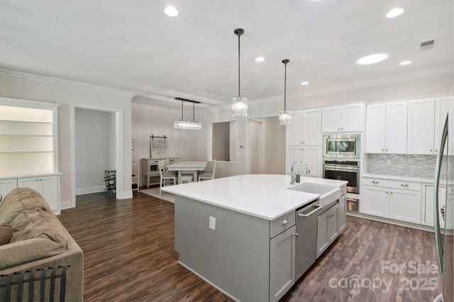 5590 Elk Knob Court, Denver, NC 28037