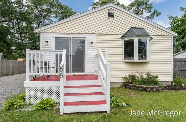 55 S Dengler Road, Muskegon, MI 49442
