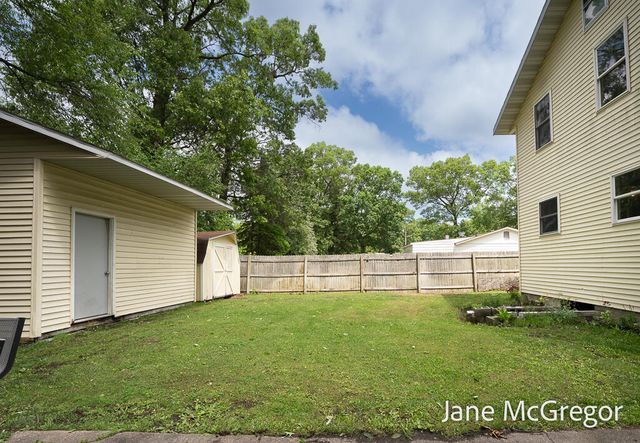 55 S Dengler Road, Muskegon, MI 49442