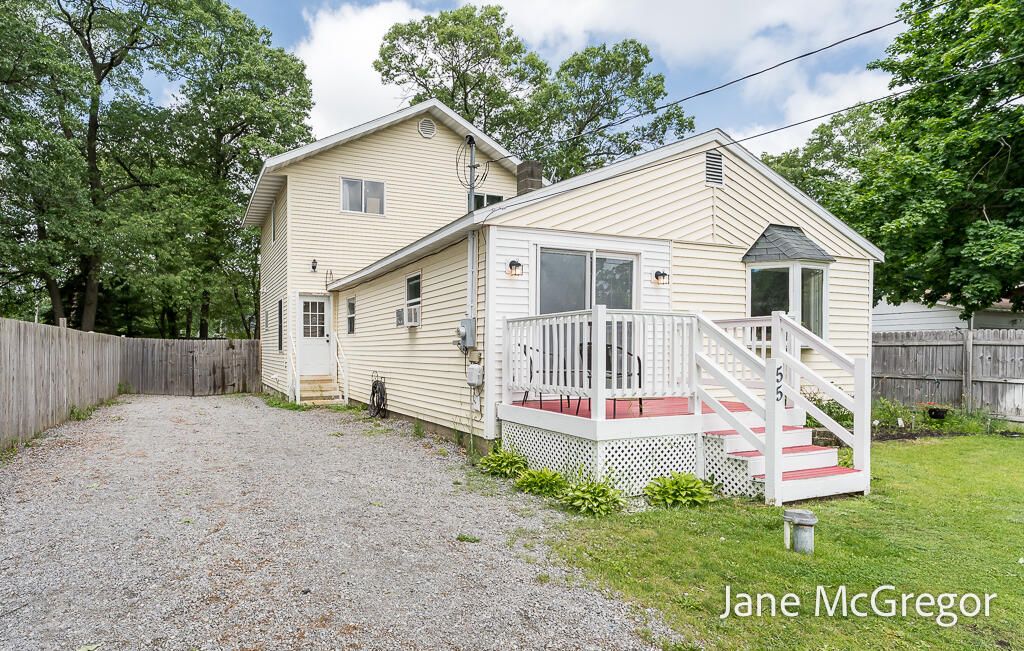 55 S Dengler Road, Muskegon, MI 49442