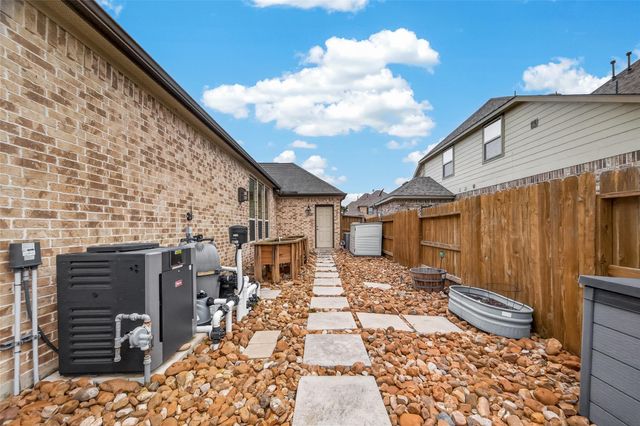 4311 Kestrel Ridge Court, Manvel, TX 77578