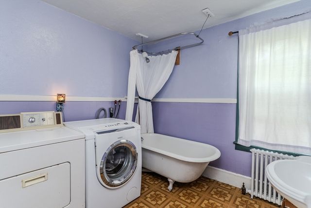 24 Union St, Montague, MA 01351