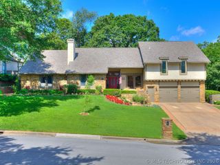 6124 S Louisville Avenue, Tulsa, OK 74136