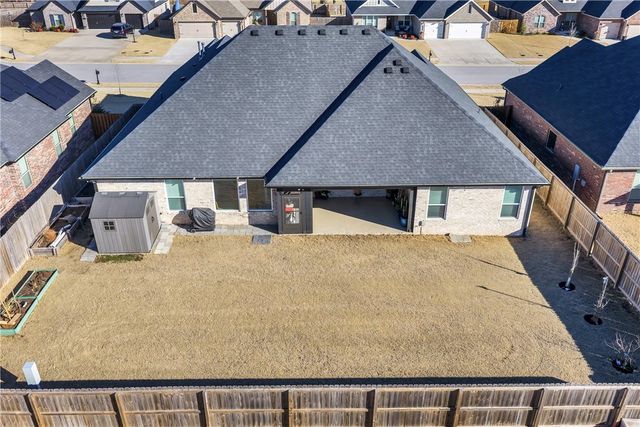 791 Brunello Circle, Tontitown, AR 72762