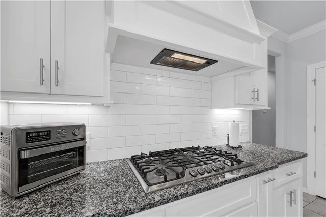 791 Brunello Circle, Tontitown, AR 72762